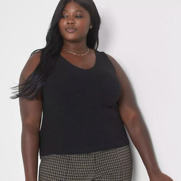 Lane Bryant 22/24 Classic V Neck Cropped Sweater Tank Knit Top - Picture 1 of 14